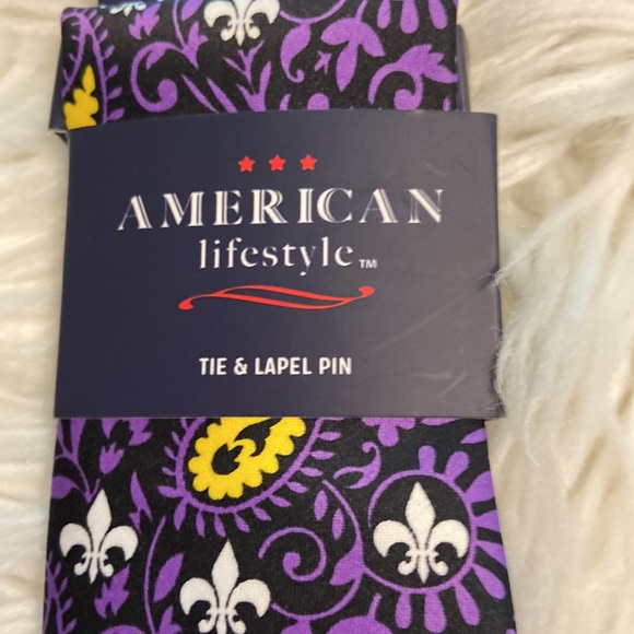 American Lifestyle Man Tie with Lapel Pin brand new color purple - Picture 11 of 11